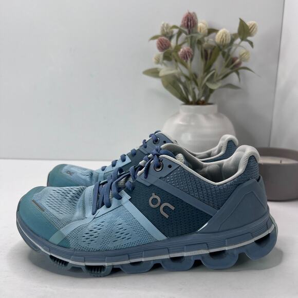 On Cloudace Running Sneaker Lace Up Comfort Shoes Sea/Shadow Women 7 Athleisure - Picture 1 of 9